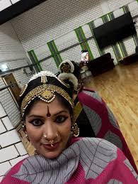 Divya Kasturi (@divyakasturico) • Instagram photos and videos