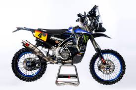 El francés adrien van beveren ha tenido que el piloto de yamaha por lo tanto no podrá seguir en un rally dakar al que ya llegaba con bastantes pocas opciones dado el nivel de su moto. 5 Minutes Adrien Van Beveren Big Crashes Unfinished Business At Dakar