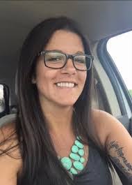 Jessica Labarge's Instagram, Twitter & Facebook