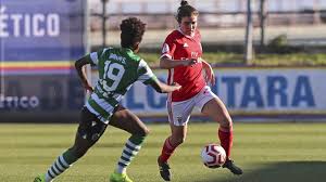 Cláudia neto, aos 19 minutos, abriu o marcador na primeira parte, ampliado no segundo tempo por diana silva, aos 56, e por ana capeta, aos 90+1, três golos que permitiram a portugal ascender ao. Benfica E Sporting Empatam 2 2 Na Taca Da Liga De Futebol Feminino Jornal Do Luxemburgo