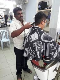 Kedai gunting rambut ini mengamalkan syariat dan menjaga aurat kaum wanita. Kedai Gunting Rambut Jay Sakti Maju Home Facebook