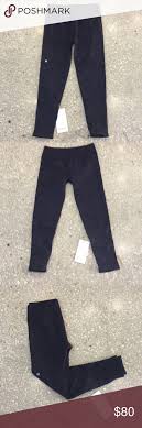 Lululemon Free To Flow 7 8 Yoga Pants Black Swan Black Pants Leggings Are Not Pants Black
