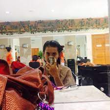 Jalan perumnas c02, seturan condongsari sleman, (utara ambarukmo plaza dan selatan kampus upn veteran), condongcatur, kecamatan depok, condongcatur, kec. Flaurent Salon 12 Tipps Von 282 Besucher