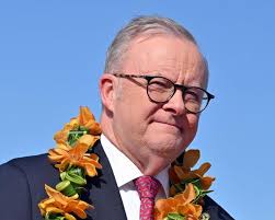 Peter McParland obituary