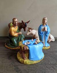 Vintage holland mold jesus bust statue, unpainted. Holland Mold Nativity Set Pieces Replacement Nativity Scene Pieces By Minniesflea On Etsy Nativity Set Pottery Nativity Nativity