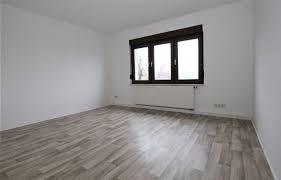 Kleiderablage im schlafzimmer die leiter einfach an die wand lehnen stil fabrik leiterdekor wohnen haus und wohnen. 3 Zimmer Wohnung Zu Vermieten 98527 Suhl Schleusinger Strasse 29a Mapio Net