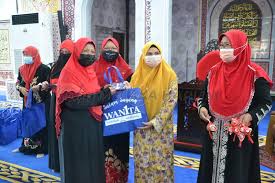 Sejujurnya, arwah suami saya sudah diisytihar muflis sejak perkahwinan pertamanya. Ibu Tunggal Cekal Sambut Aidilfitri Tanpa Suami