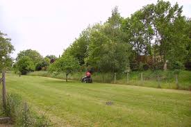 Changer de date et d'heure. Gironde Bruit Ce Que Vous Pouvez Faire Et Ne Pas Faire Dans Votre Jardin Le 15 Aout Le Republicain Sud Gironde