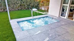 Minipool Geht Auch Auf Dem Dach Schwimmbad De Pool Fur Kleinen Garten Mini Pool Kleine Gartenpools