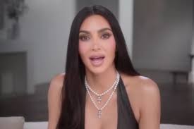 Khloe Kardashian slams Kim Kardashian for inappropriate bathtub moment  that looked like porn - The Mirror US