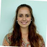 Rosa Moreira's Instagram, Twitter & Facebook