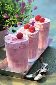 Souffles Glaces Aux Framboises Recette Souffle Glace Dessert Au Citron Framboise