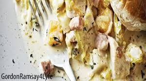 One Pan Chicken Pot Pie L Gordon Ramsay Uncut And Raw Chicken Pot Pie Recipes Masterchef Recipes Gordon Ramsay Recipe