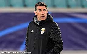 Bruno lage fala sobre taarabt e explica o porquê de lhe dar outra oportunidade. Wolves Are On The Verge Of Appointing Former Benfica Boss Bruno Lage As The Club S New Manager Baba Ki Vani