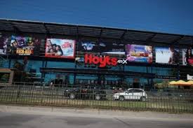 Locate the movie that fits you closer. Banchile Sella La Compra Del Edificio Del Ex Cinehoyts La Reina Diario Financiero
