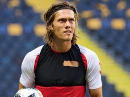 Jannik vestergaard is a danish professional footballer who plays as a centre back for premier league club southampton and the danish nationa. Abschied Fix Jannik Vestergaard Wechselt Von Borussia Monchengladbach Zum Fc Southampton Kicker