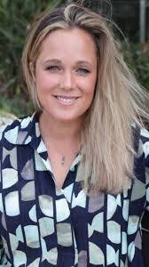 Donna Swart's Instagram, Twitter & Facebook