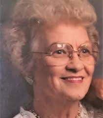 Tracy Grimmett's Instagram, Twitter & Facebook