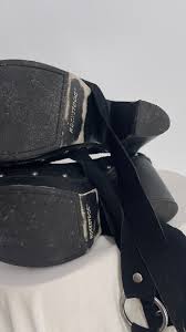 Image result for Gris 1990 ARO