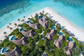 Beach villas at meeru island resort & spa, maldives. 10 Best Maldives Beaches The Most Stunnig Beaches In The Maldives