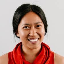 Juliana Reyes's Instagram, Twitter & Facebook