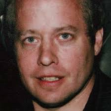 Castle dad ripped for wench ads