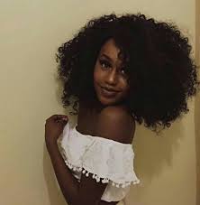 Over 100,000 spanish translations of english words and phrases. Curly Hairstyles App Curly Hairstyles On Black Hair Curly Hair In Spanish Short Curly Hairstyles 3c Curl In 2020 Natural Hair Styles Curly Hair Styles Hair Styles