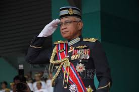 Panglima angkatan tentera (pat) ialah ketua bagi perkhidmatan angkatan tentera malaysia. Jeneral Tan Sri Affendi Buang Anak Sarawak Pertama Jadi Panglima Angkatan Tentera Air Times News Network