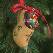 Nieuwere post oudere post homepage. Dutch Wooden Shoe Christmas Ornament Homemade Christmas Ornaments