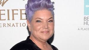 Résultat de recherche d'images pour "Mindy Cohn"