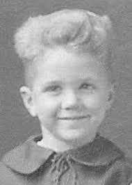 WeLComing tHe fiRst BABies of tHe deCAde