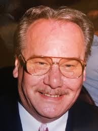 Robert Coquet's Instagram, Twitter & Facebook