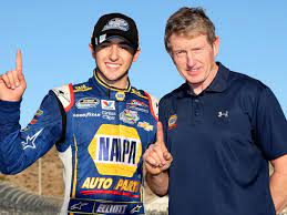 Get the latest nascar news on chase elliott. Chase Elliott S Family Has History At The Track Si Kids Sports News For Kids Kids Games And More