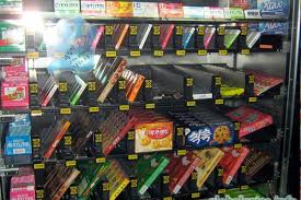 Bawalah bumbu kesukaanmu sendiri, seperti kari, karena sulit ditemukan di nah, itulah beberapa barang yang harus kamu bawa saat traveling ke korea selatan. Mahu Barang Murah Dari Korea Ini 10 Benda Anda Boleh Beli Di Korea Bawah Harga Rm4 Eh