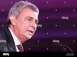 Dave paul hi-res stock photography and images