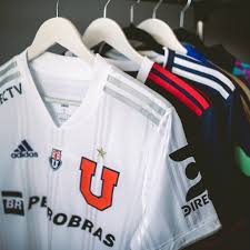Maybe you would like to learn more about one of these? Camiseta Suplente Adidas De La Universidad De Chile 2020 21