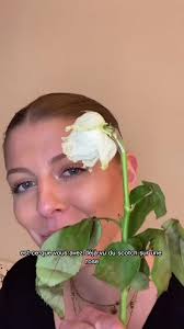 Arnaque à la rose : Une histoire surprenante