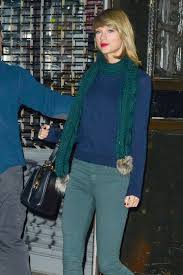 They fit perfectly when she first went on. Taylor Swift In Green Tight Jeans 20 Gotceleb