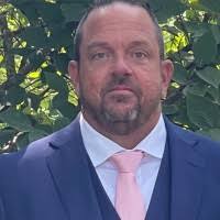 600+ "Gravett" profiles