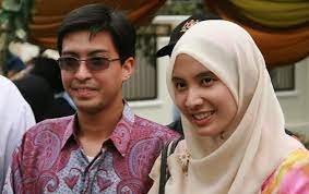 Raja putih rajaputra raja besar muda ahmad; Luahan Hati Raja Ahmad Shahrir Iskandar Raja Salim Buat Nurul Izzah Anwar Blog Berita Terkini Dari Masa Ke Semasa