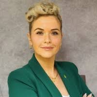 Ida Fraser's Instagram, Twitter & Facebook