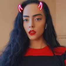 Christina Panzera (@c_panzera)