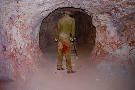 Check spelling or type a new query. Coober Pedy Opal Hauptstadt Arbeiten Wohnen Unter Der Erde Passenger On Earth