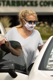 Glory 2020 (deluxe) by britney spears is available now! Britney Spears Wearing A Mask Out In Calabasas 09 08 2020 Hawtcelebs