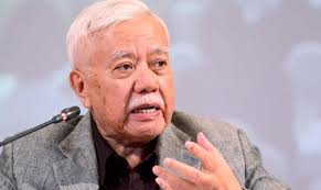 Hassan tan sri haji ismail bin haji omar tan sri dato' sri khalid bin abu bakar tan sri dato' sri mohamad fuzi harun tan sri dato' seri abdul hamid bador. Muhammad Ali Hashim Meninggal Dunia
