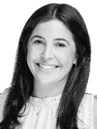 Hannah Dillard's Instagram, Twitter & Facebook