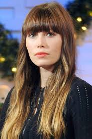 1001 Idees Tie And Dye Blond Des Cheveux Yin Et Yang Idees De Coiffures Cheveux Longueur De Cheveux