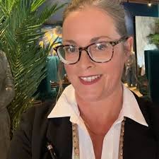 Tammy Hoyle (@tamilynn1)