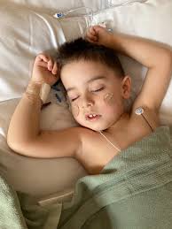 Meet Georgie 💜 When two-and-a-half-year-old Georgie developed fevers and  became severely dehydrated, her parents, Courtney and Jamie, never imagined  how quickly their lives would change. After blood tests revealed Georgie  was anaemic,