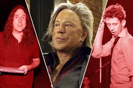 Follow Me To Daisy Hills